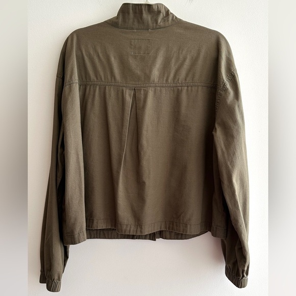 Old Navy Army Green Utility Cropped Jacket, Size Large - Picture 12 of 15